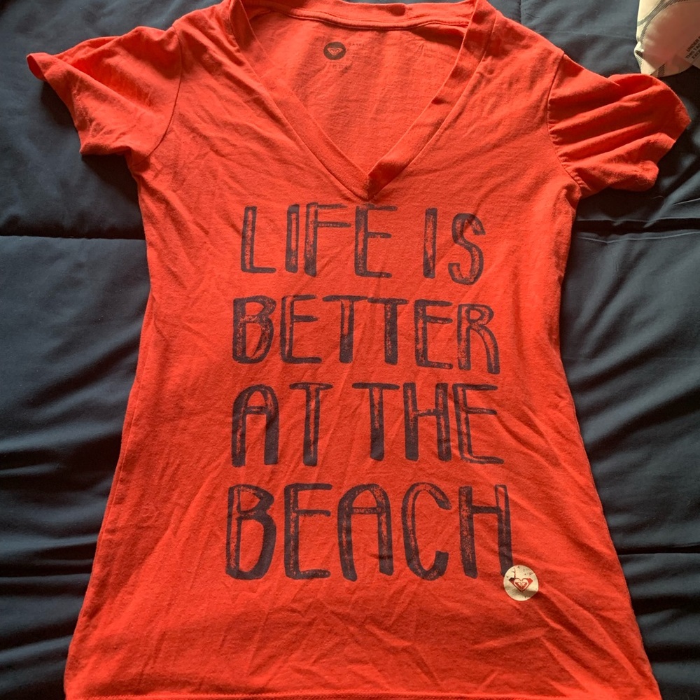 Woman’s short sleeve tee